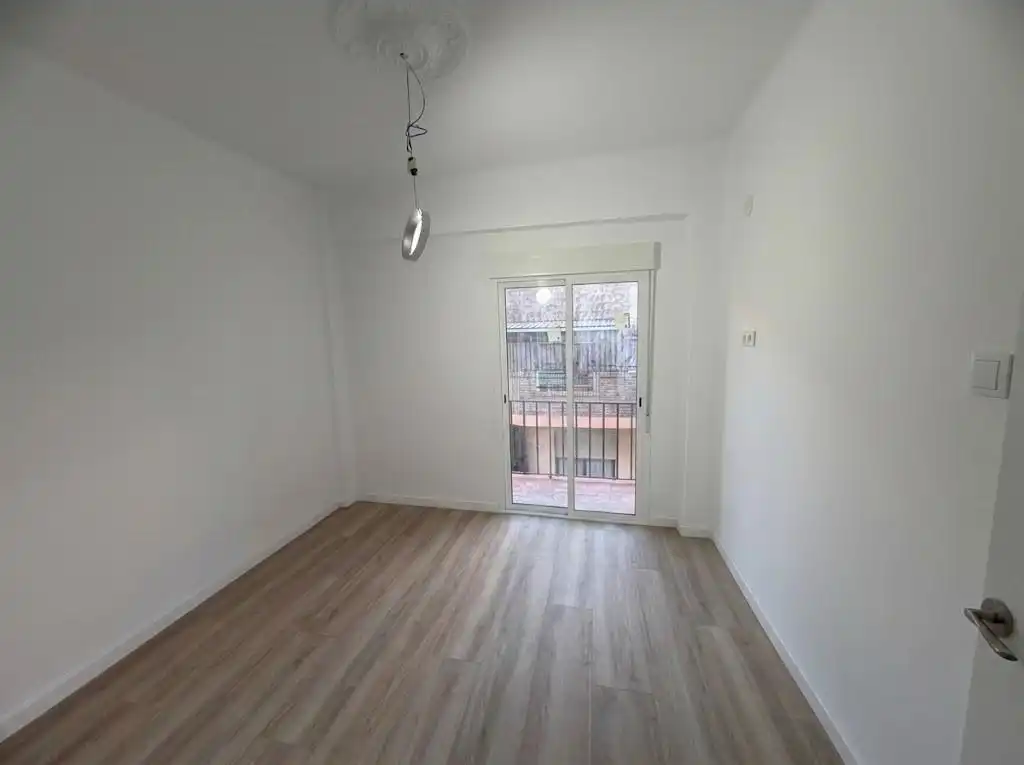 Habitación de Piso en venta en Algemesí con Balcón