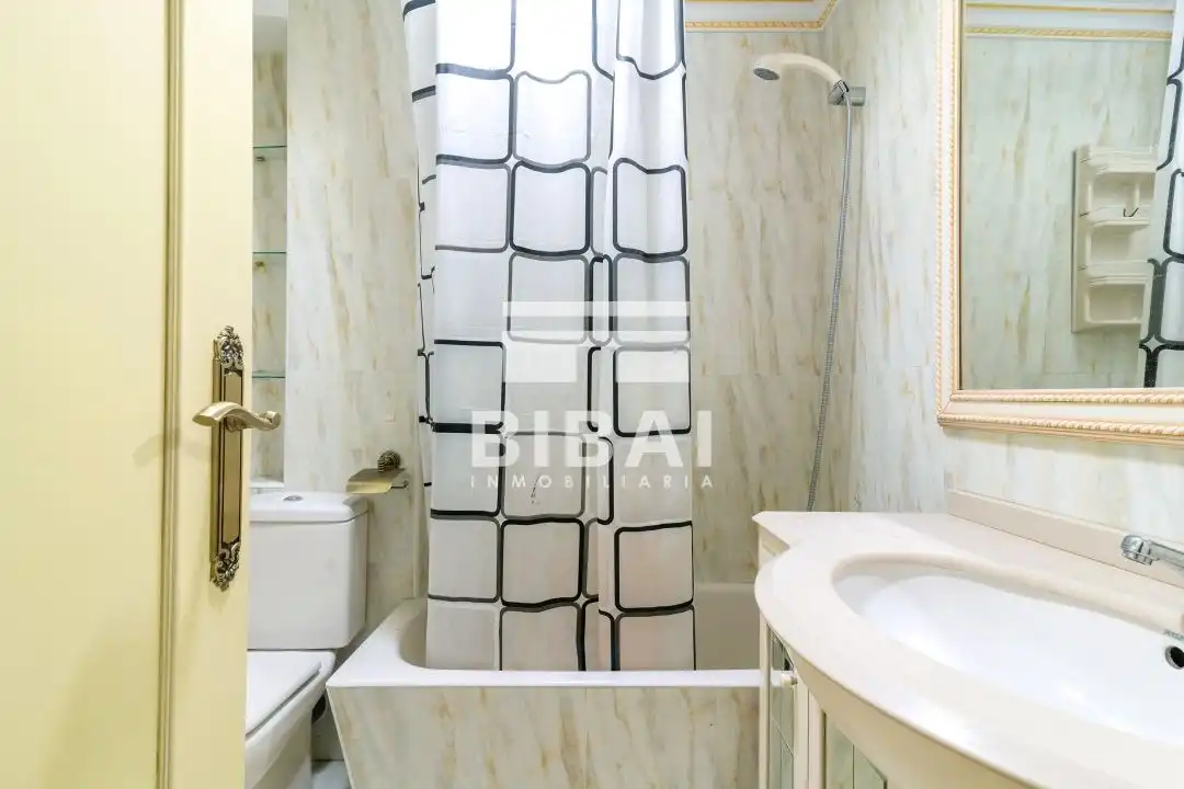 Badezimmer von Wohnung zum Verkauf in Arrasate / Mondragón mit Heizung