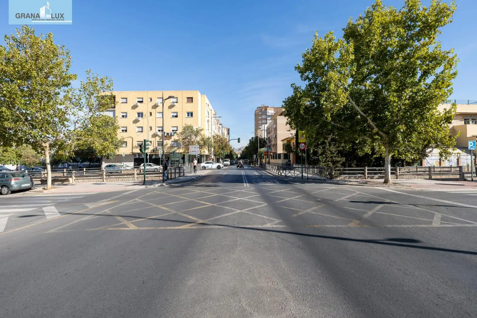 Local en venta en Plaza Catedratica Asunción Linares, 1, Barrio de Zaidín