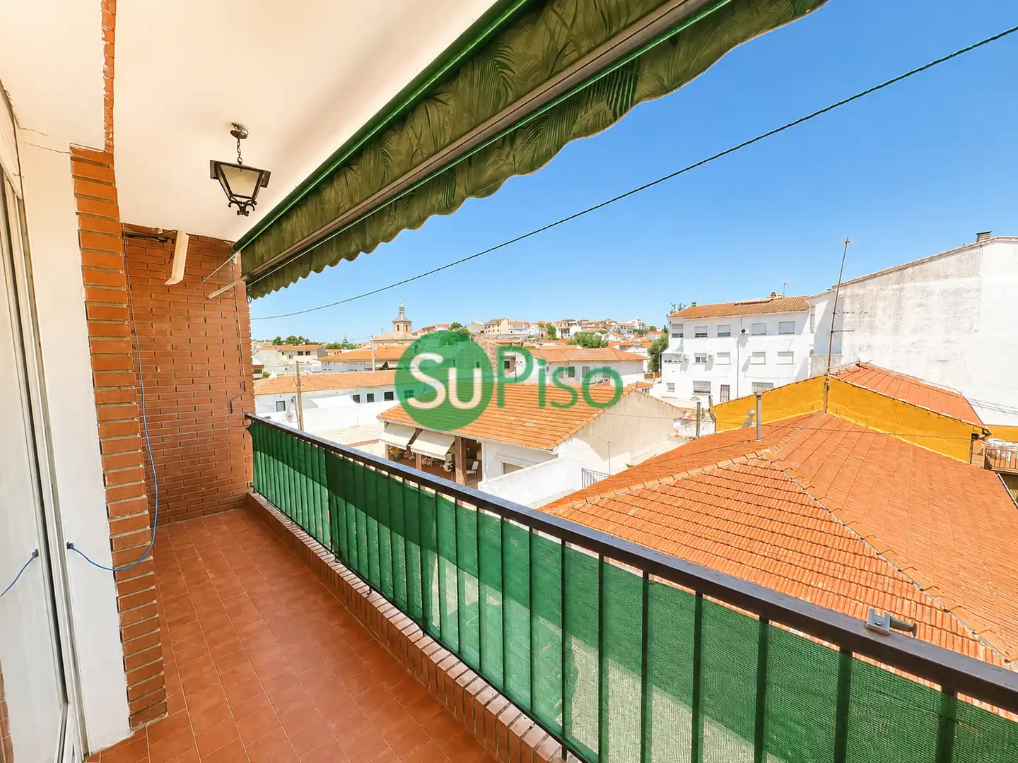 Außenansicht von Wohnung zum Verkauf in Borox mit Heizung, Terrasse und Möbliert