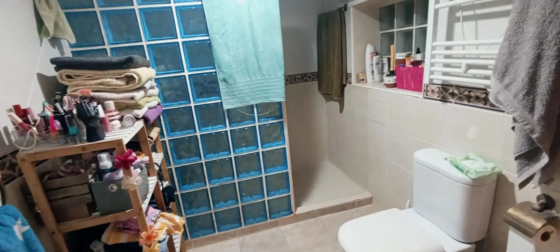 Baño de Casa o chalet en venta en Algueña con Jardín privado, Terraza y Trastero