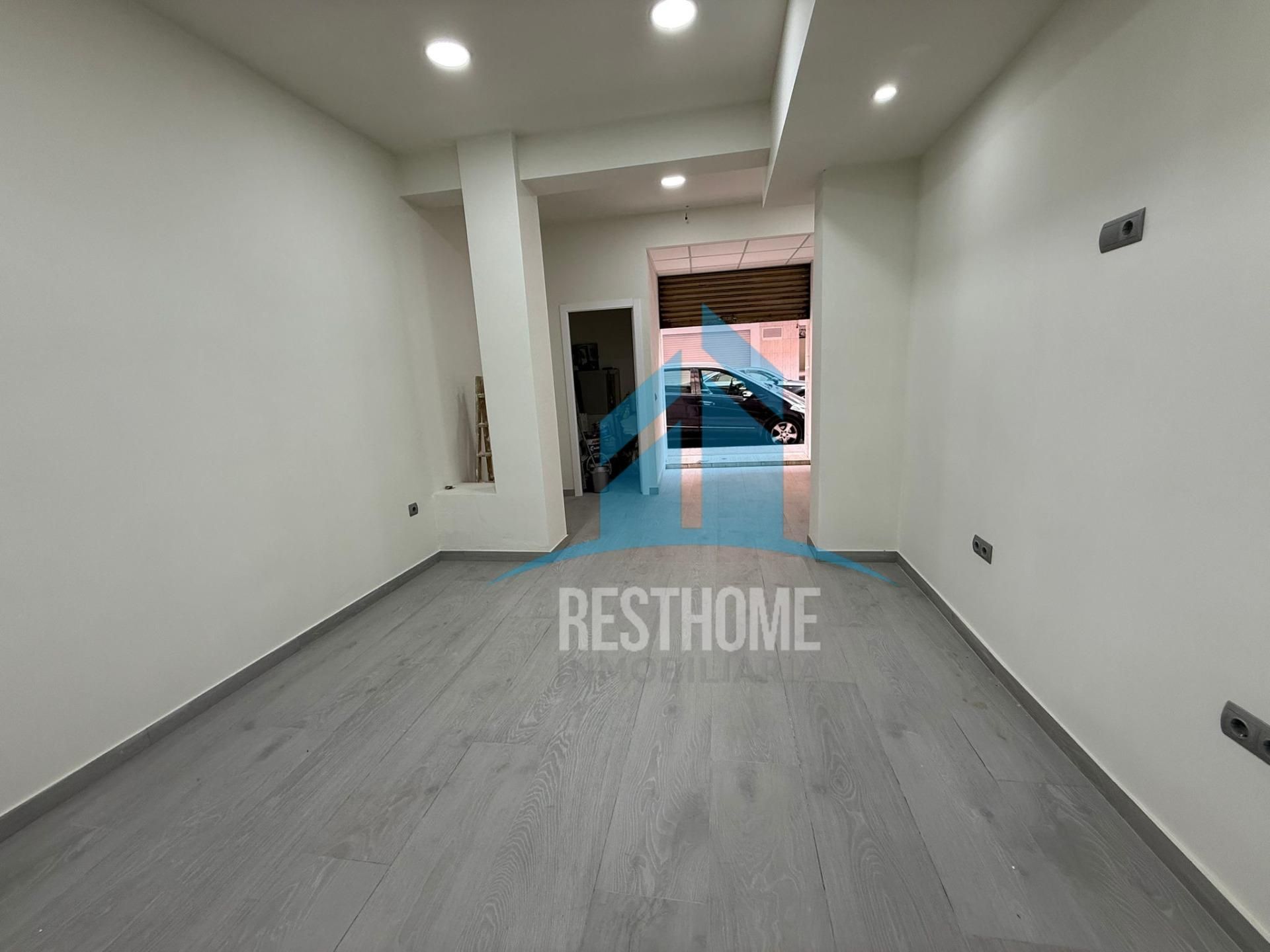 Premises for sale in  Valencia Capital