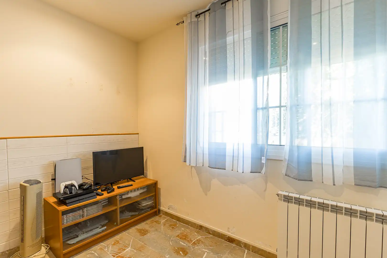 Habitación de Casa o chalet en venta en Cubelles con Aire acondicionado, Calefacción y Jardín privado
