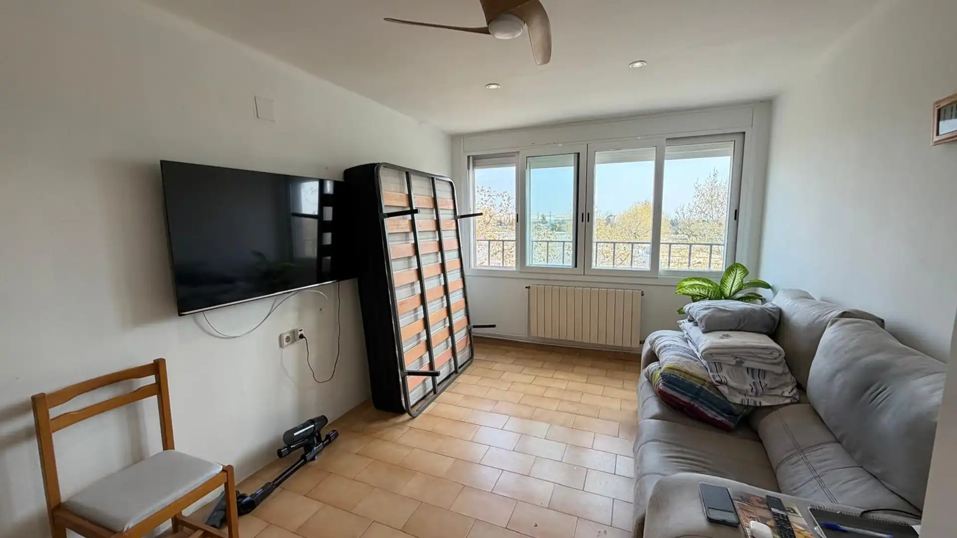 Living room of Flat for sale in Reus  with Air Conditioner, Heating and Oven