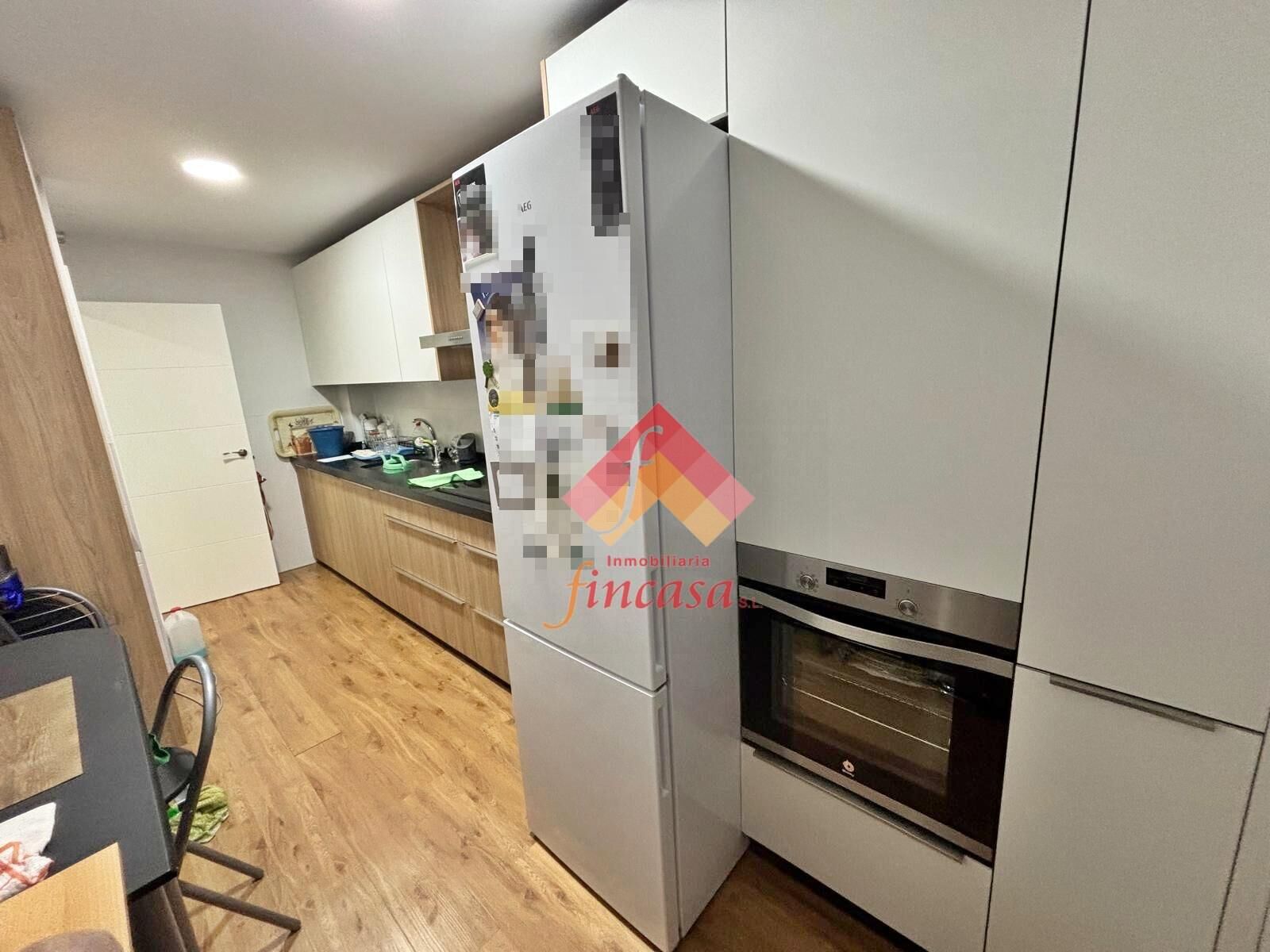 Cocina de Piso en venta en Ronda con Balcón