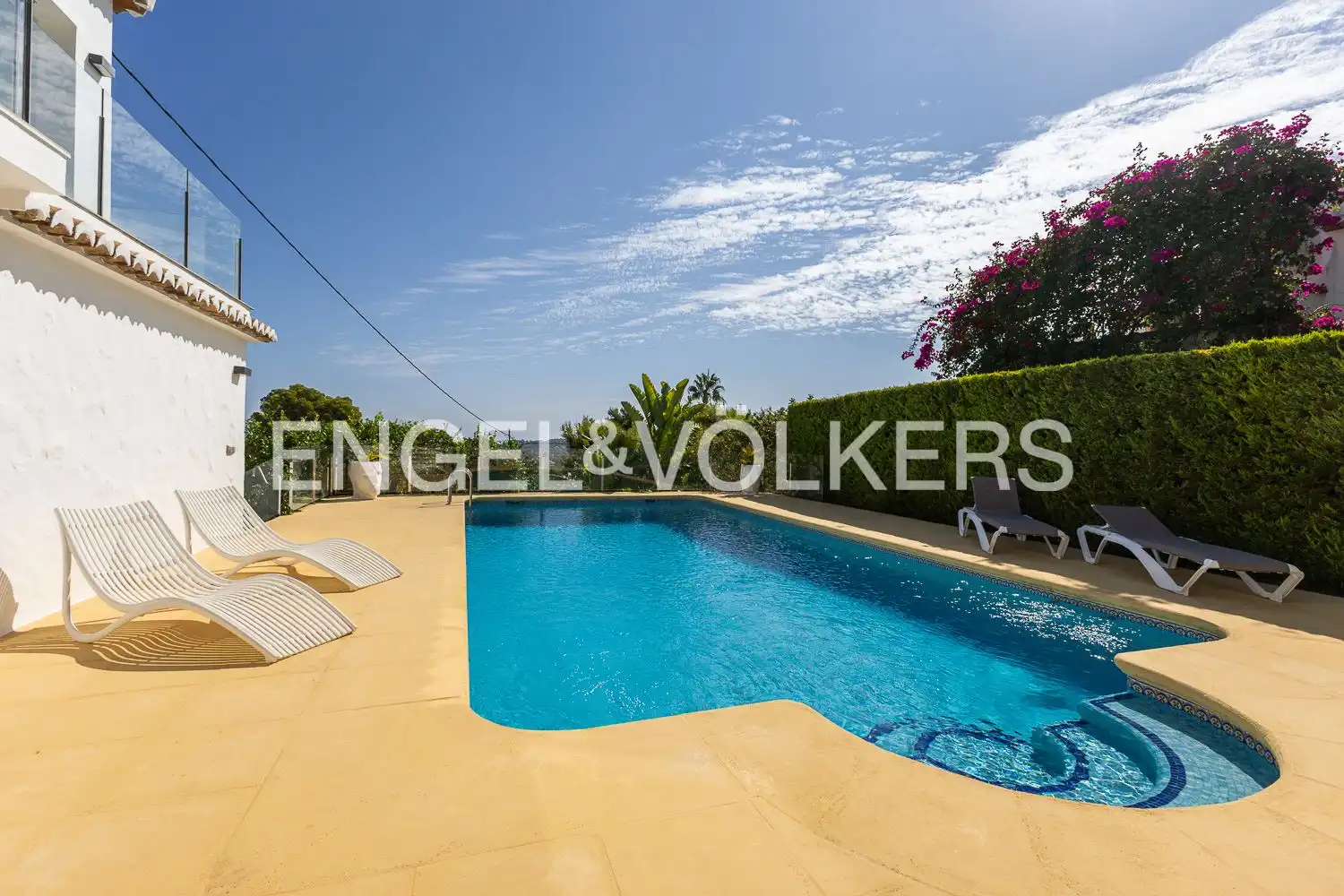 Piscina de Casa o xalet en venda en Jávea / Xàbia amb Aire condicionat, Calefacció i Jardí privat