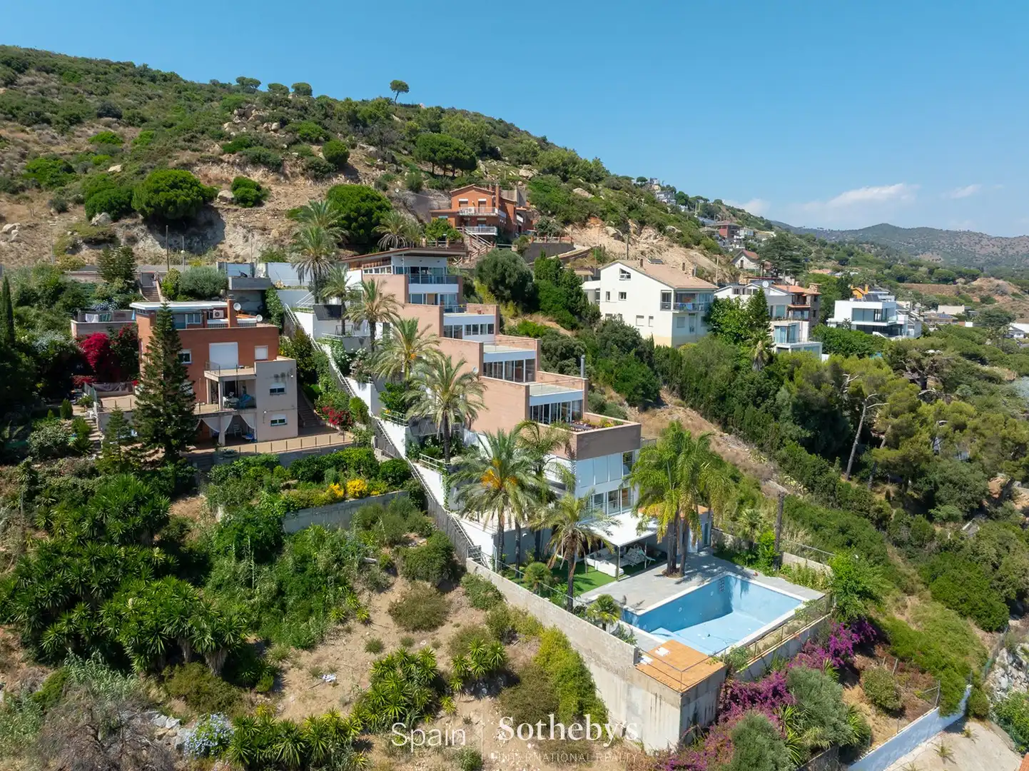 Vista exterior de Casa o chalet en venta en Badalona con Aire acondicionado, Calefacción y Jardín privado
