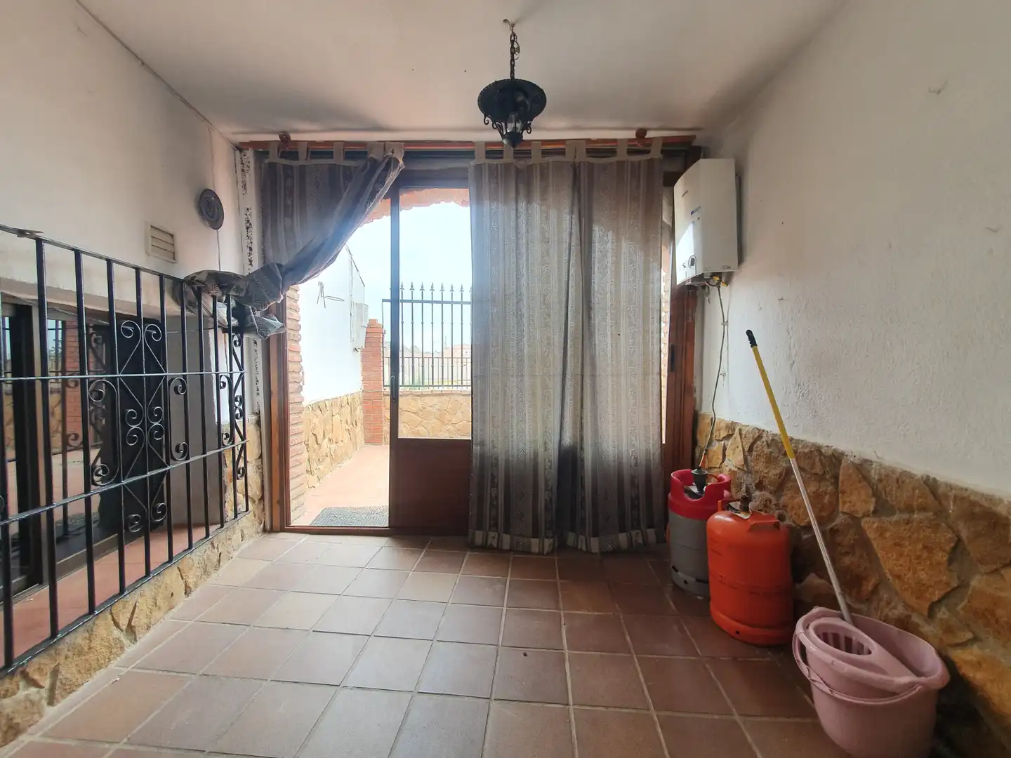 Casa o xalet en venda en Guadix amb Terrassa i Moblat