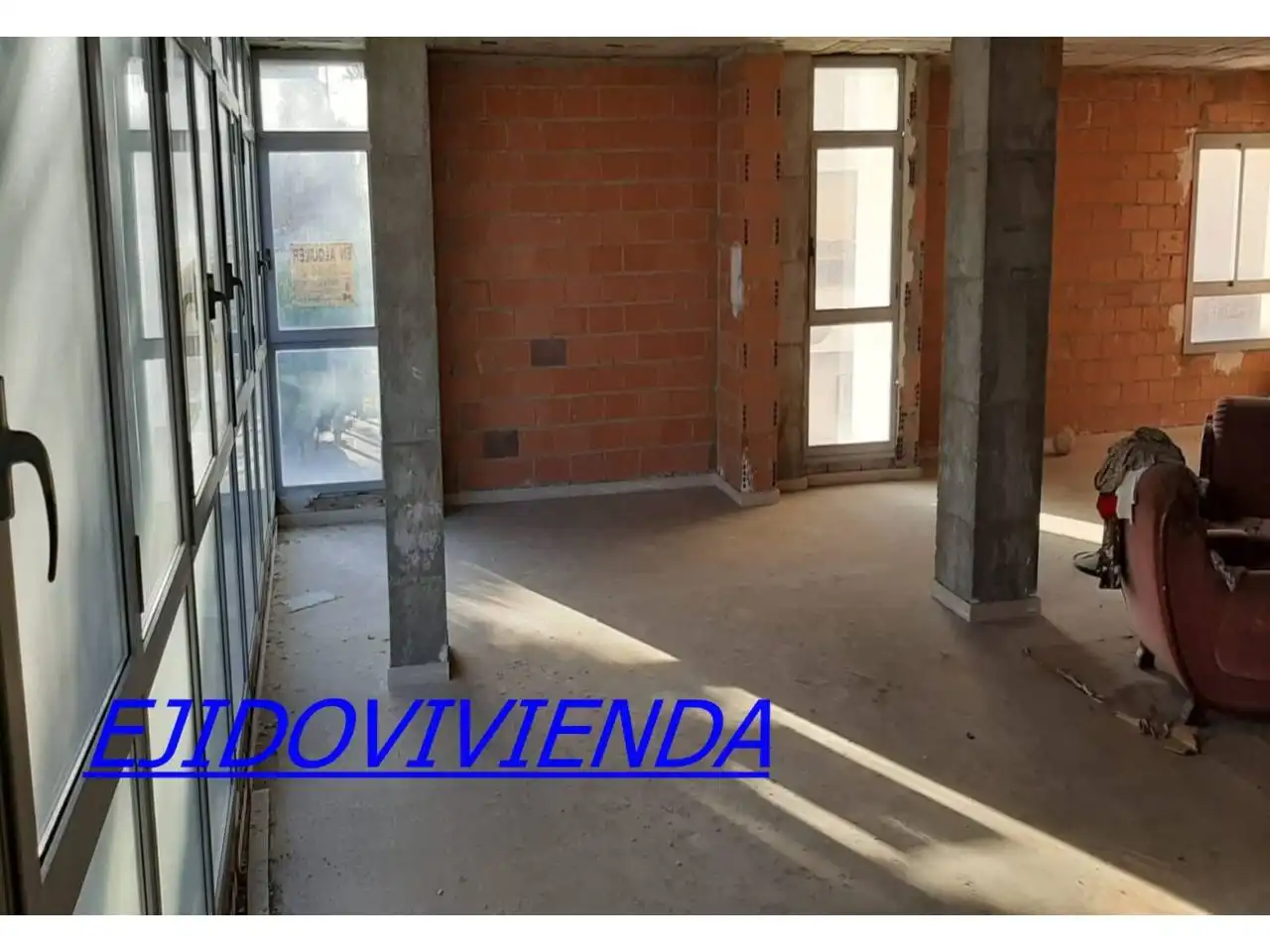 Local comercial en venda a El Ejido Ciudad, imagen 3
