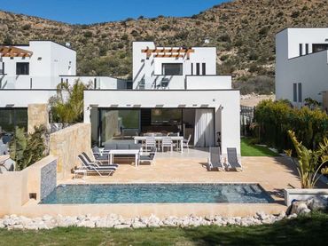 Haus mit Pool zum Verkauf in Monforte del Cid