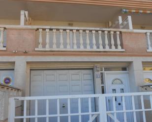 Vista exterior de Casa adosada en venda en Xeraco amb Terrassa i Balcó