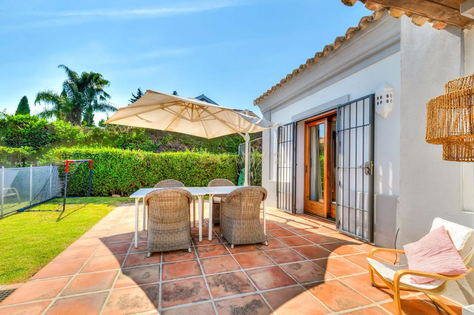 Jardí de Casa o xalet en venda en Mijas amb Aire condicionat, Jardí privat i Traster