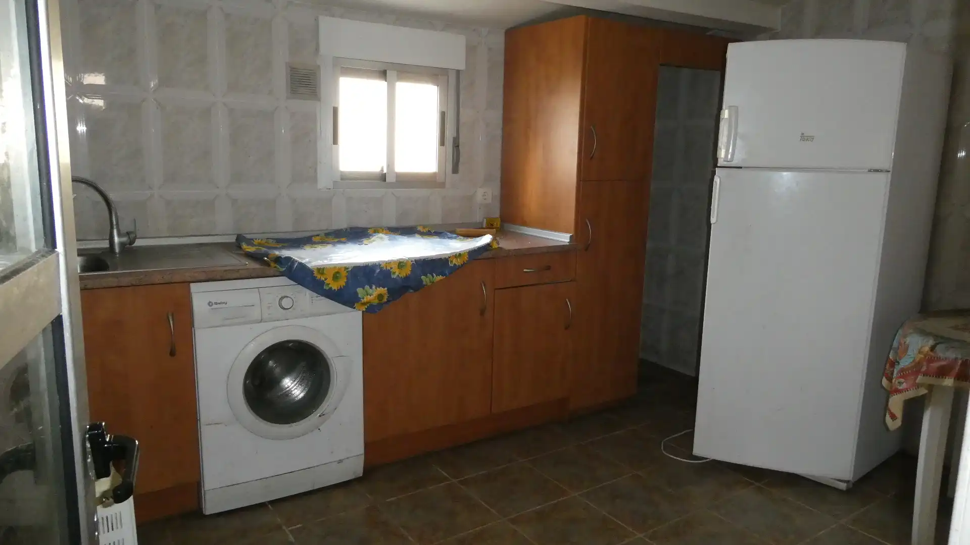 Kitchen of Houses for sale in Palacios del Pan