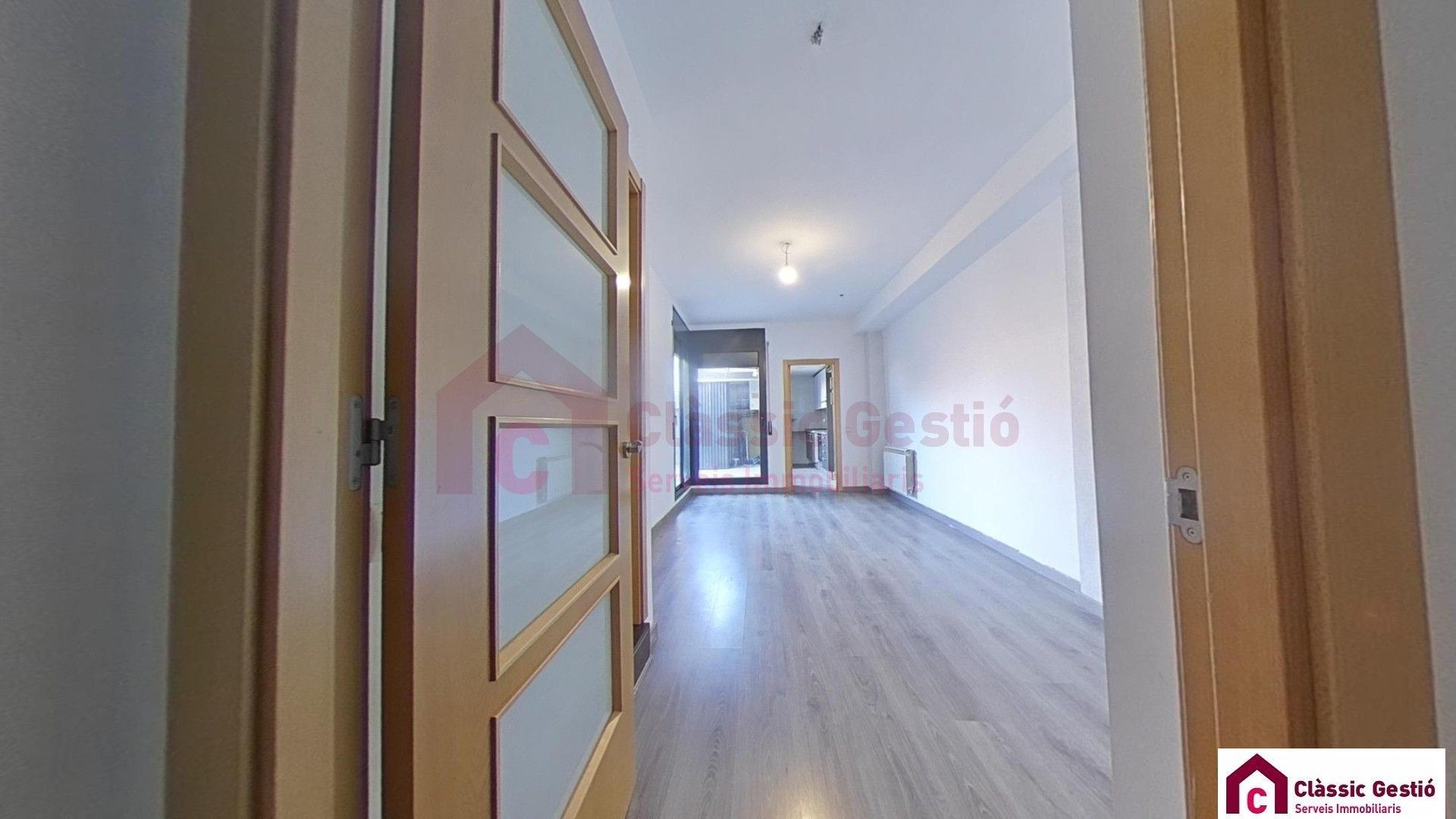 Piso en venta en Terrassa con Terraza y Trastero