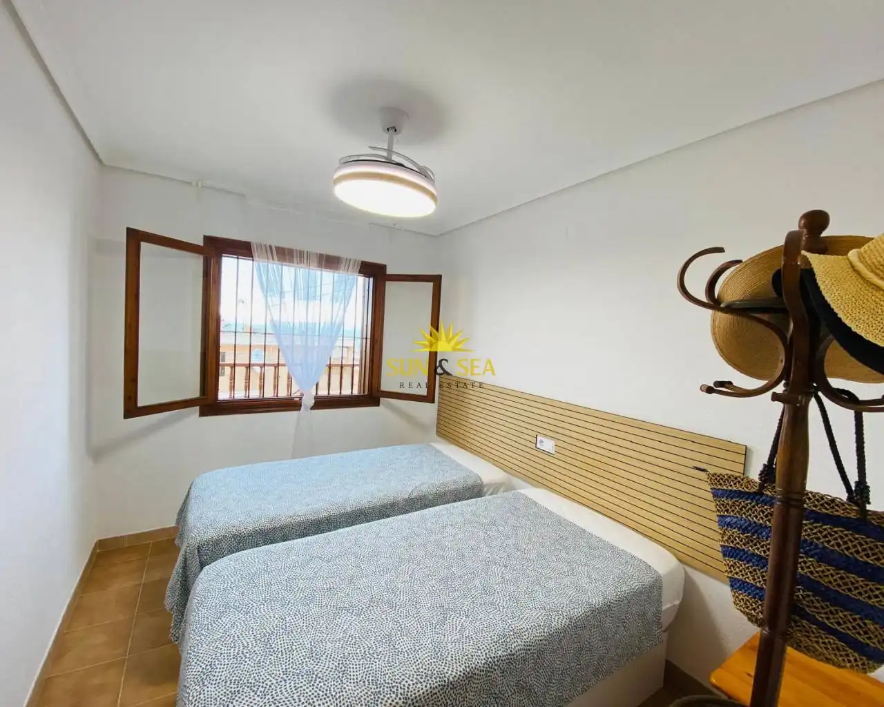 Dormitori de Casa o xalet de lloguer en Torrevieja amb Aire condicionat, Calefacció i Forn