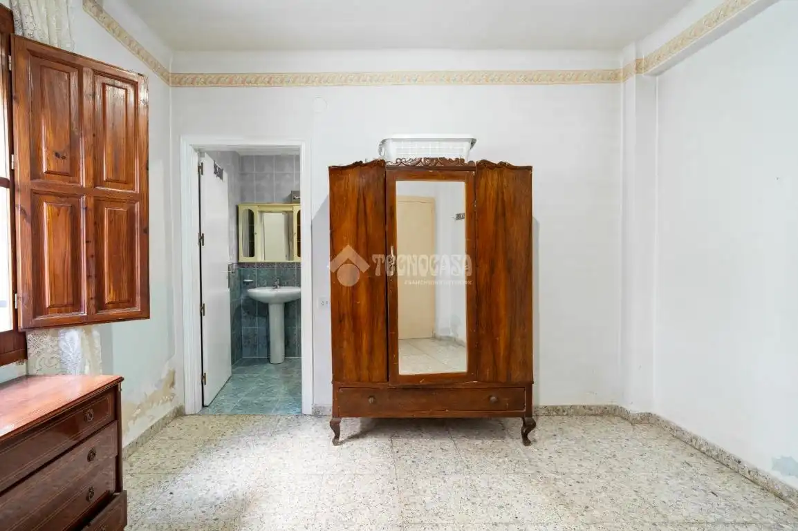 Casa aparellada amb jardí en venda a Dúrcal, imagen 12