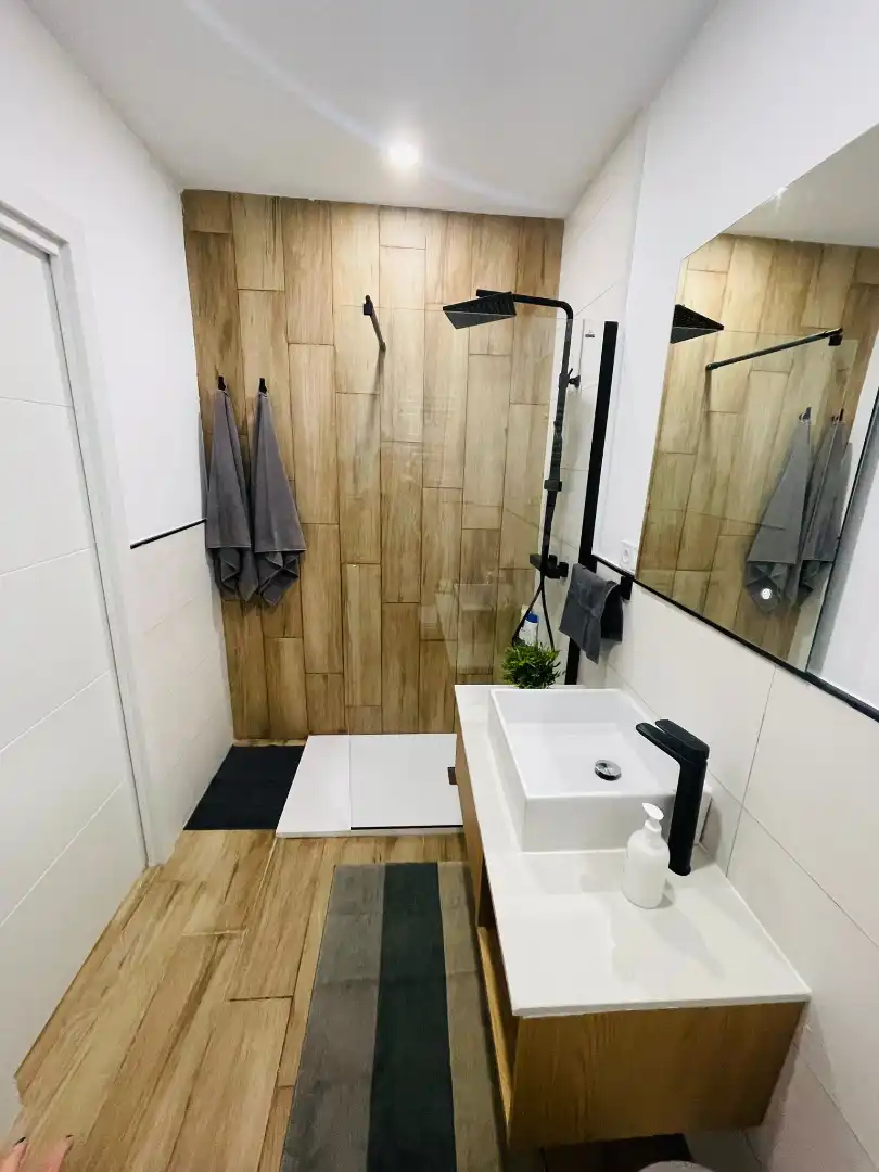 Flat for rent in Calle Aeronave, Timón