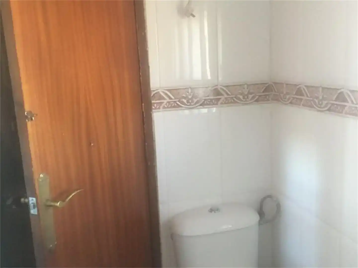 Baño de Piso en venta en Carmona con Aire acondicionado, Jardín privado y Piscina