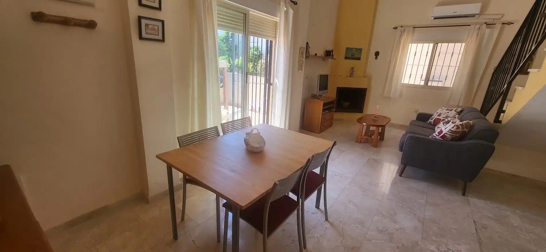 Bungalow avec terrasse à louer à Pueblo Español - Coveta Fumá, imagen 23