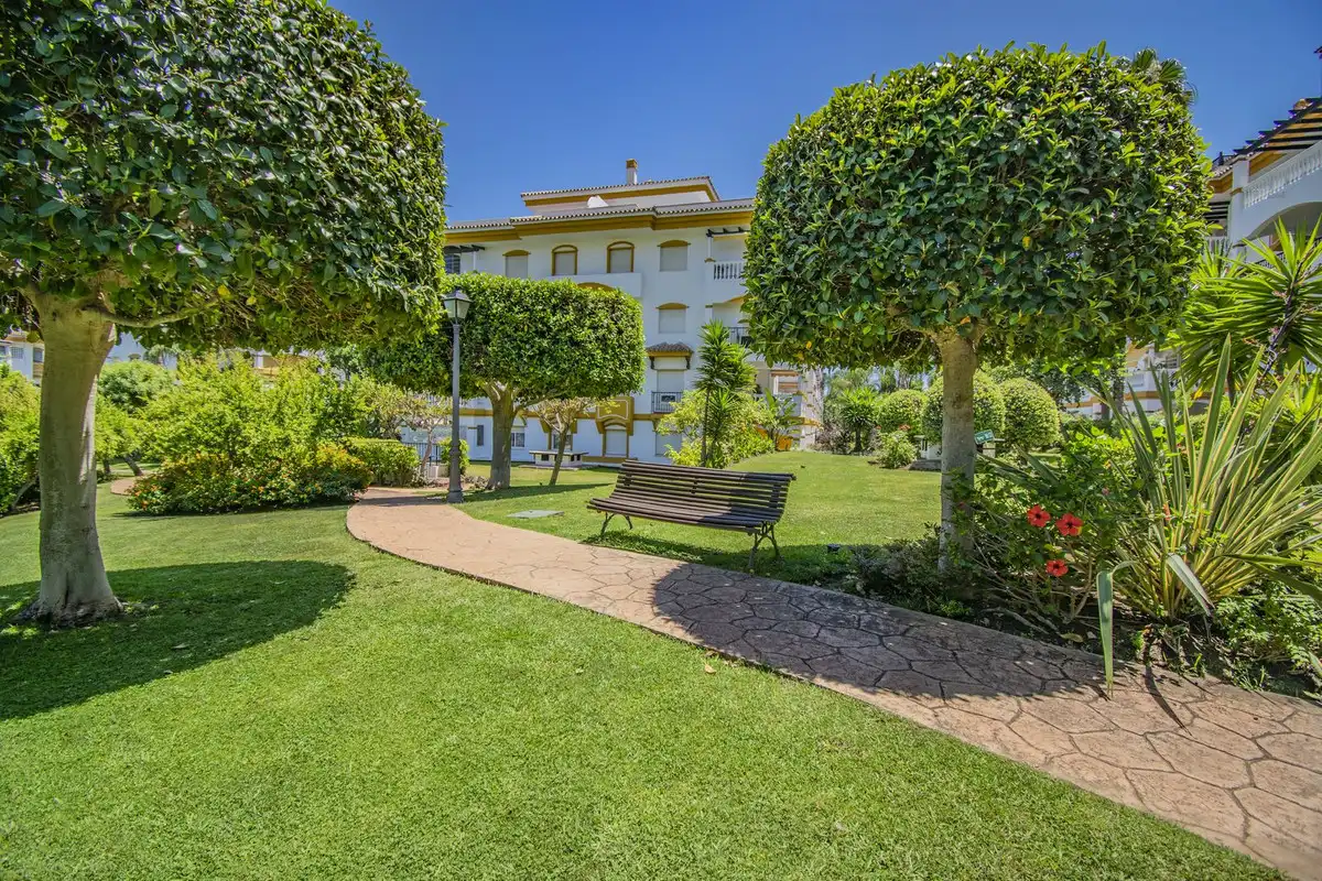 Apartment mit Pool zum Verkauf in Nueva Andalucía, imagen 10