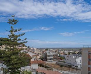 Vista exterior de Casa o xalet en venda en Sant Carles de la Ràpita amb Aire condicionat, Terrassa i Balcó