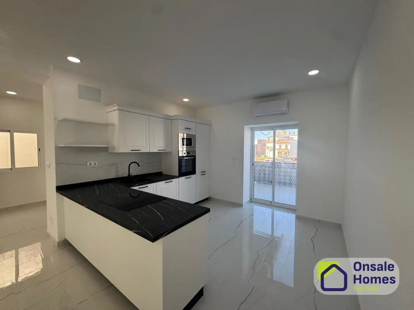 Cocina de Ático en venta en Alhaurín El Grande con Aire acondicionado, Terraza y Trastero