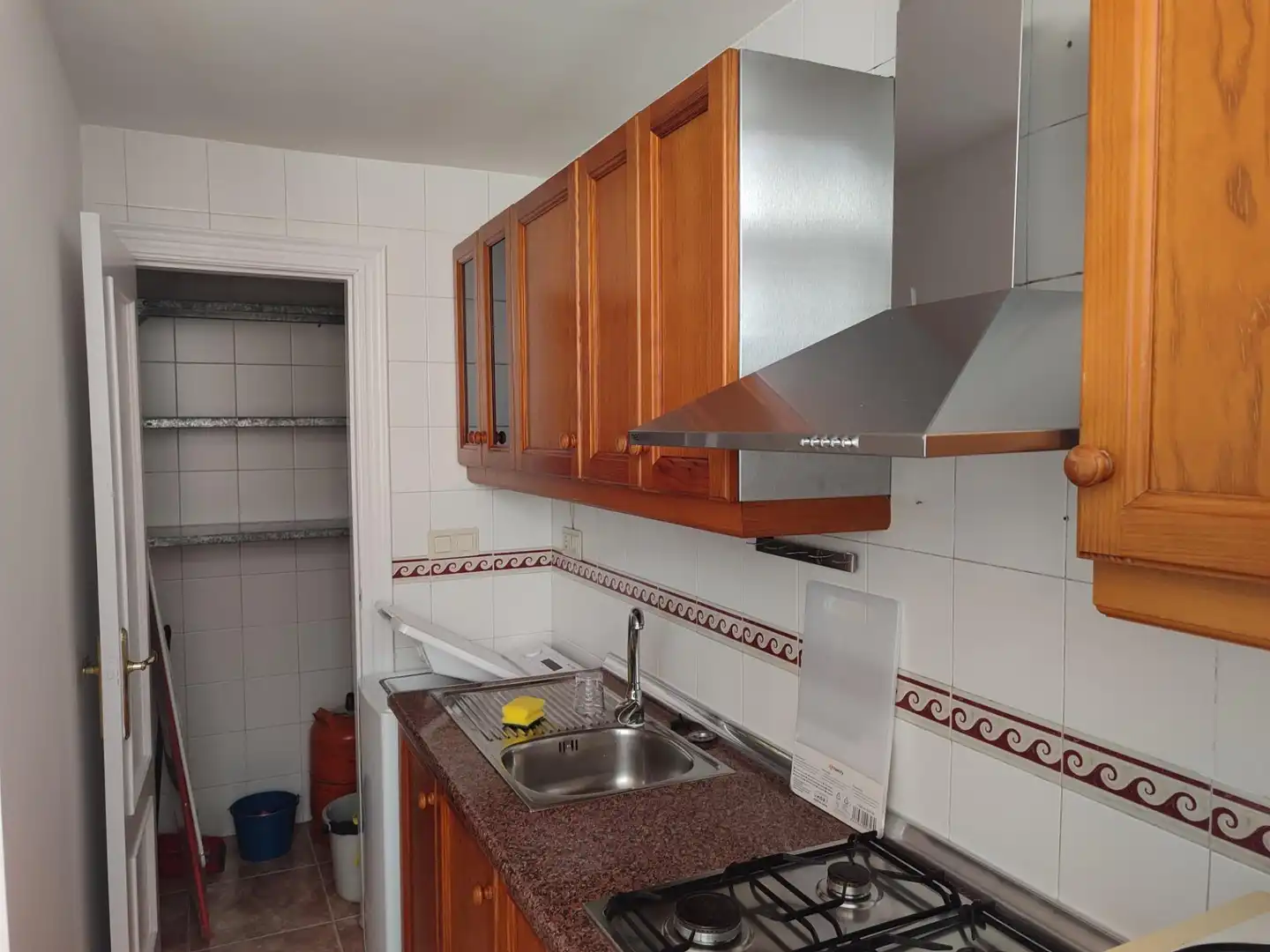Kitchen of Flat for rent in Granada