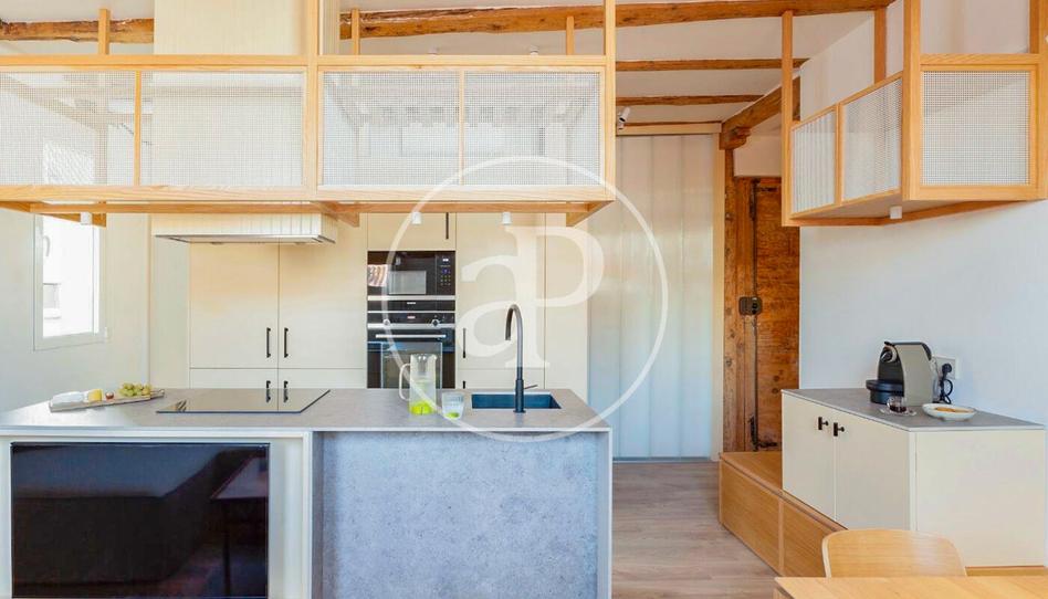 Foto 1 de Piso en venta en Universidad - Malasaña, Madrid