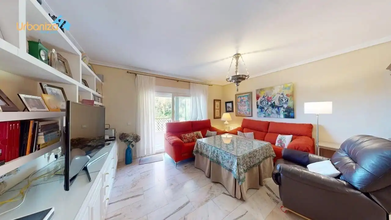 Sala de estar de Casa o chalet en venta en Badajoz con Aire acondicionado, Calefacción y Jardín privado