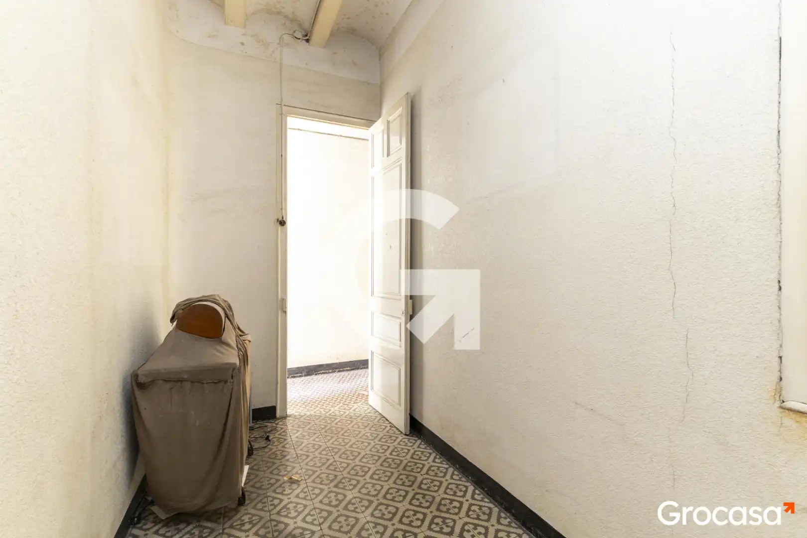 Piso en venta en Molins de Rei con Horno, Lavadora y Balcón