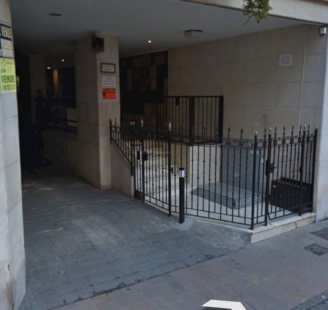 Garage to rent in  Valencia Capital