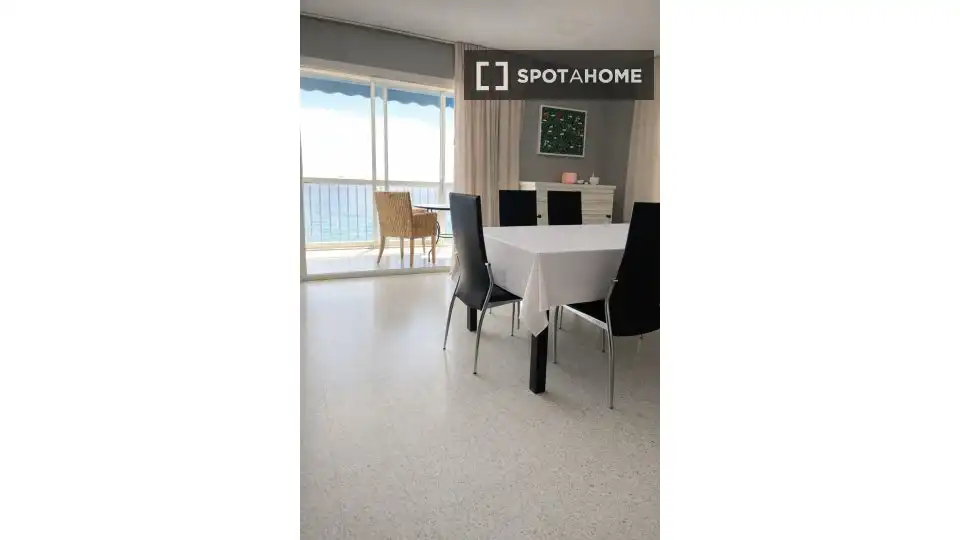 Esszimmer von Wohnungen zur untervermieten in Benidorm mit Klimaanlage, Terrasse und Möbliert