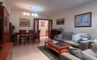 Living room of Planta baja for sale in Reus  with Terrace and Swimming Pool