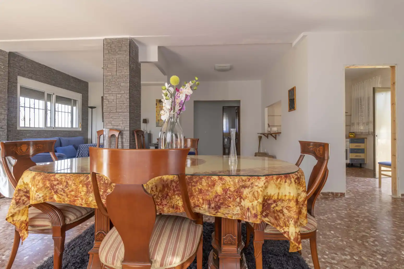 Comedor de Casa o chalet en venta en Guillena con Jardín privado, Terraza y Piscina