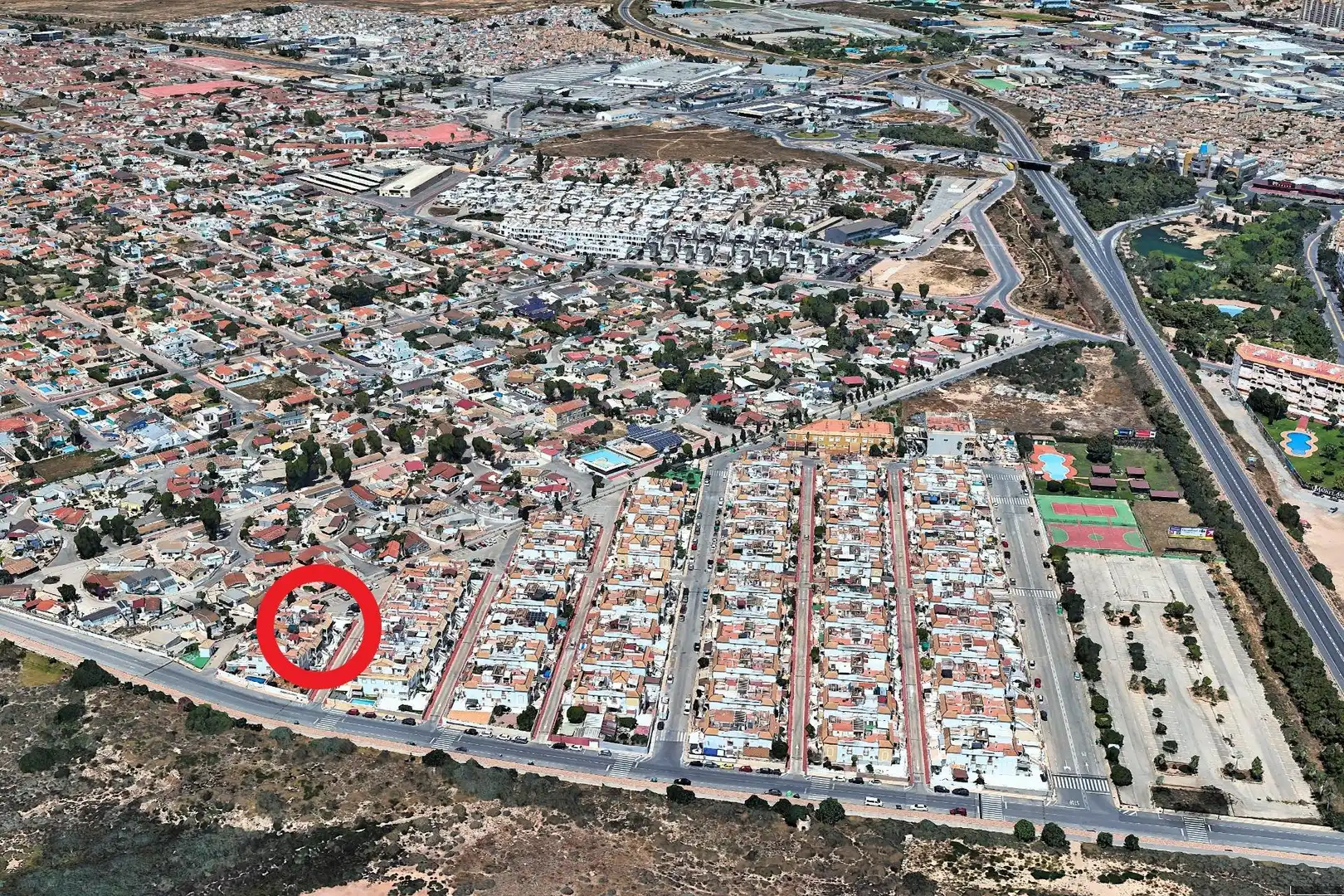 Vista exterior de Ático en venta en Torrevieja con Aire acondicionado, Calefacción y Terraza