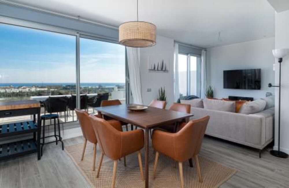 Dining room of Attic to rent in Estepona  with Air Conditioner, Terrace and Swimming Pool