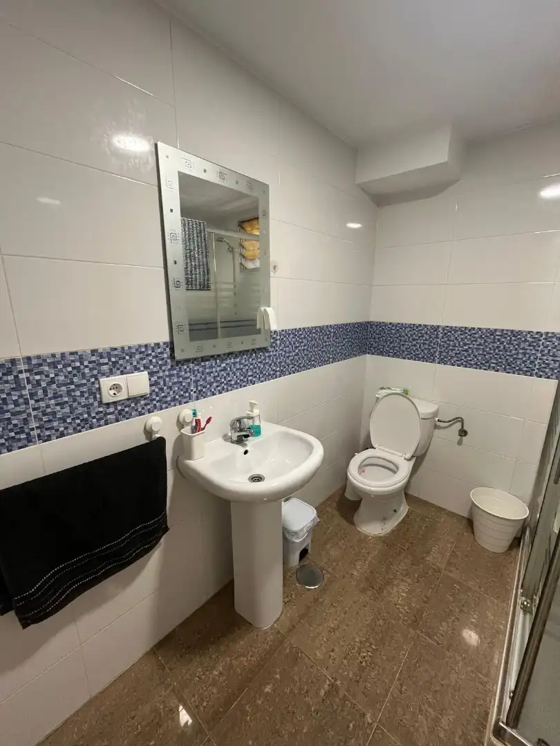 Baño de Piso de alquiler en Jerez de la Frontera con Aire acondicionado, Amueblado y Lavadora