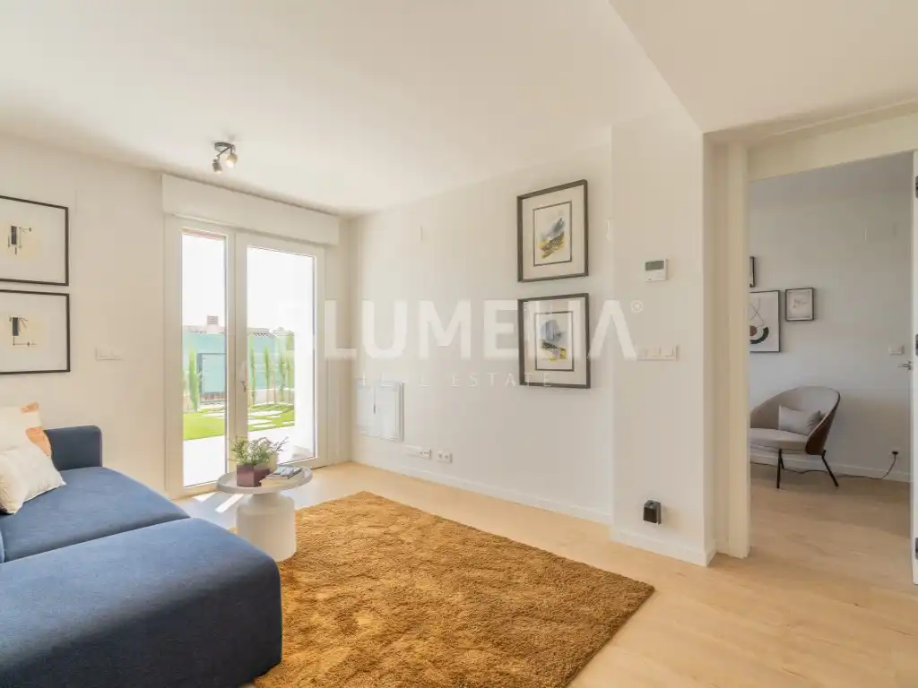 Dormitori de Casa o xalet en venda en La Nucia amb Aire condicionat, Calefacció i Jardí privat