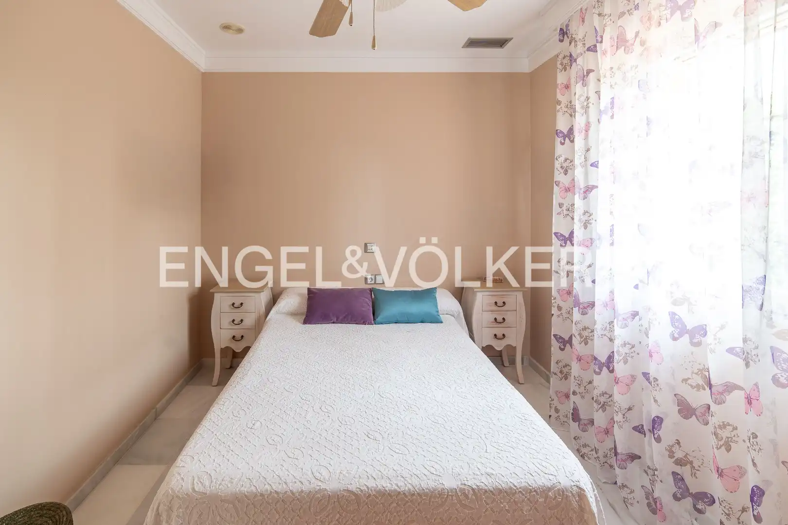 Bedroom of Country homes for sale in San Fernando  with Heating, Private garden and Swimming Pool