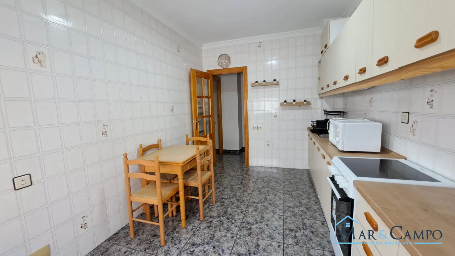 Küche von Wohnung zum Verkauf in Los Alcázares mit Klimaanlage, Möbliert und Balkon