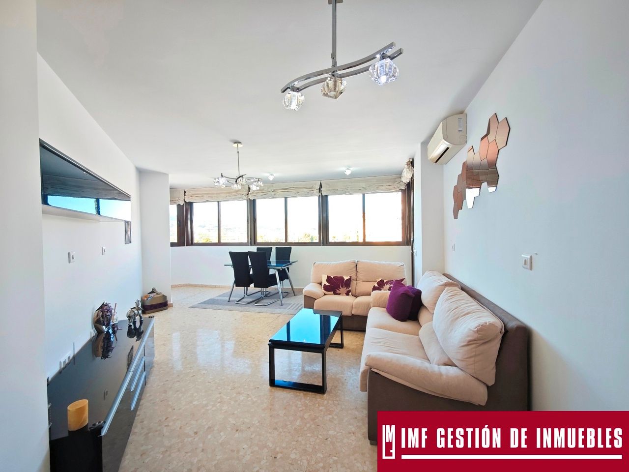 Sala d'estar de Pis en venda en Vélez-Málaga amb Aire condicionat, Terrassa i Traster