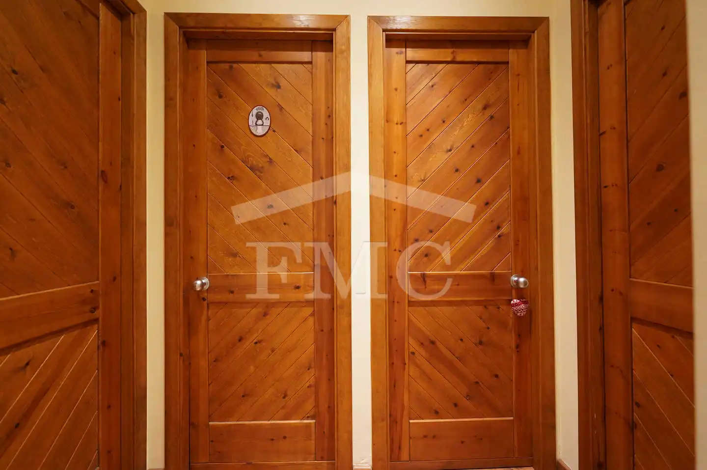 Erdgeschoss zum Verkauf in Font-Romeu-Odeillo-Via mit Heizung, Privatgarten und Parkett