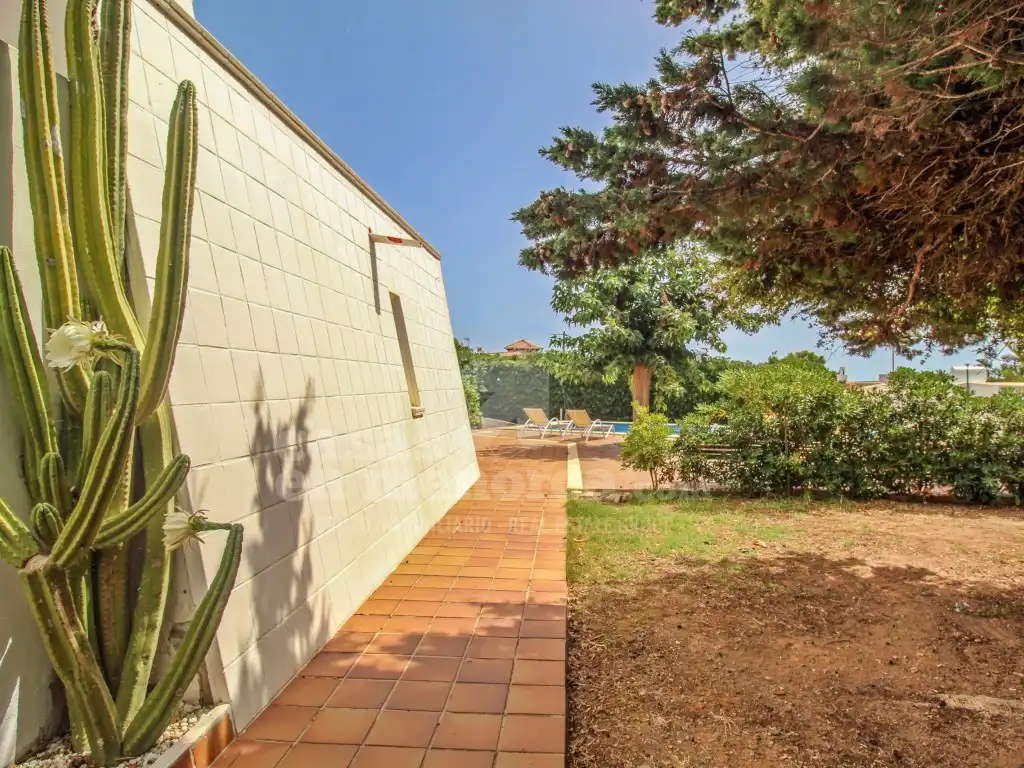 Jardí de Casa o xalet en venda en Es Castell amb Aire condicionat, Calefacció i Jardí privat