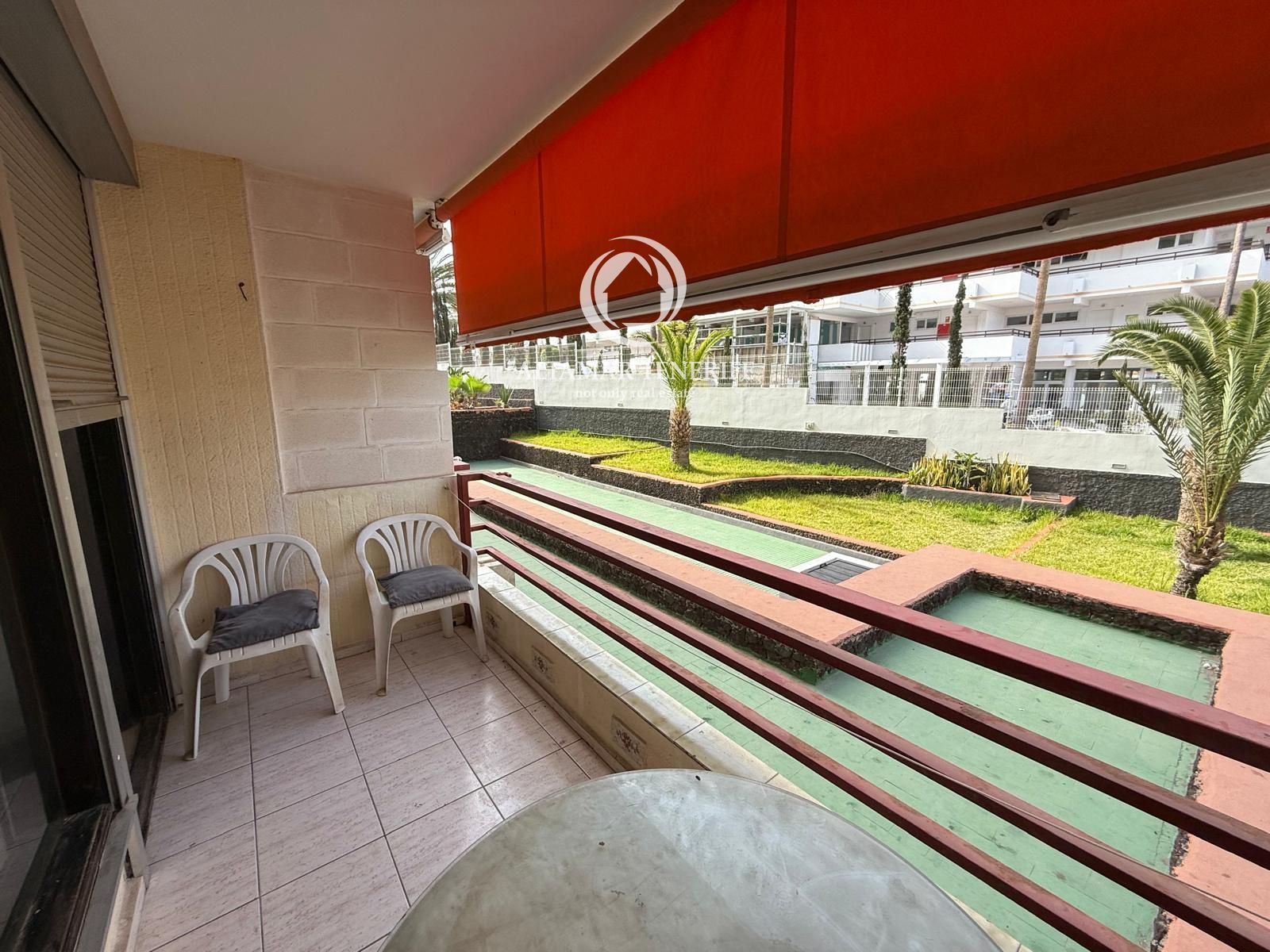 Vista exterior de Apartament en venda en Adeje amb Terrassa, Piscina i Moblat