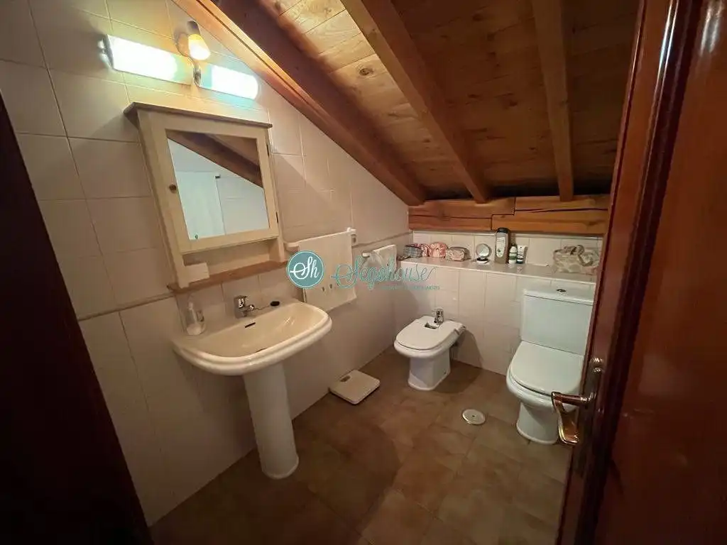 Bathroom of Flat for sale in Segovia  with Heating