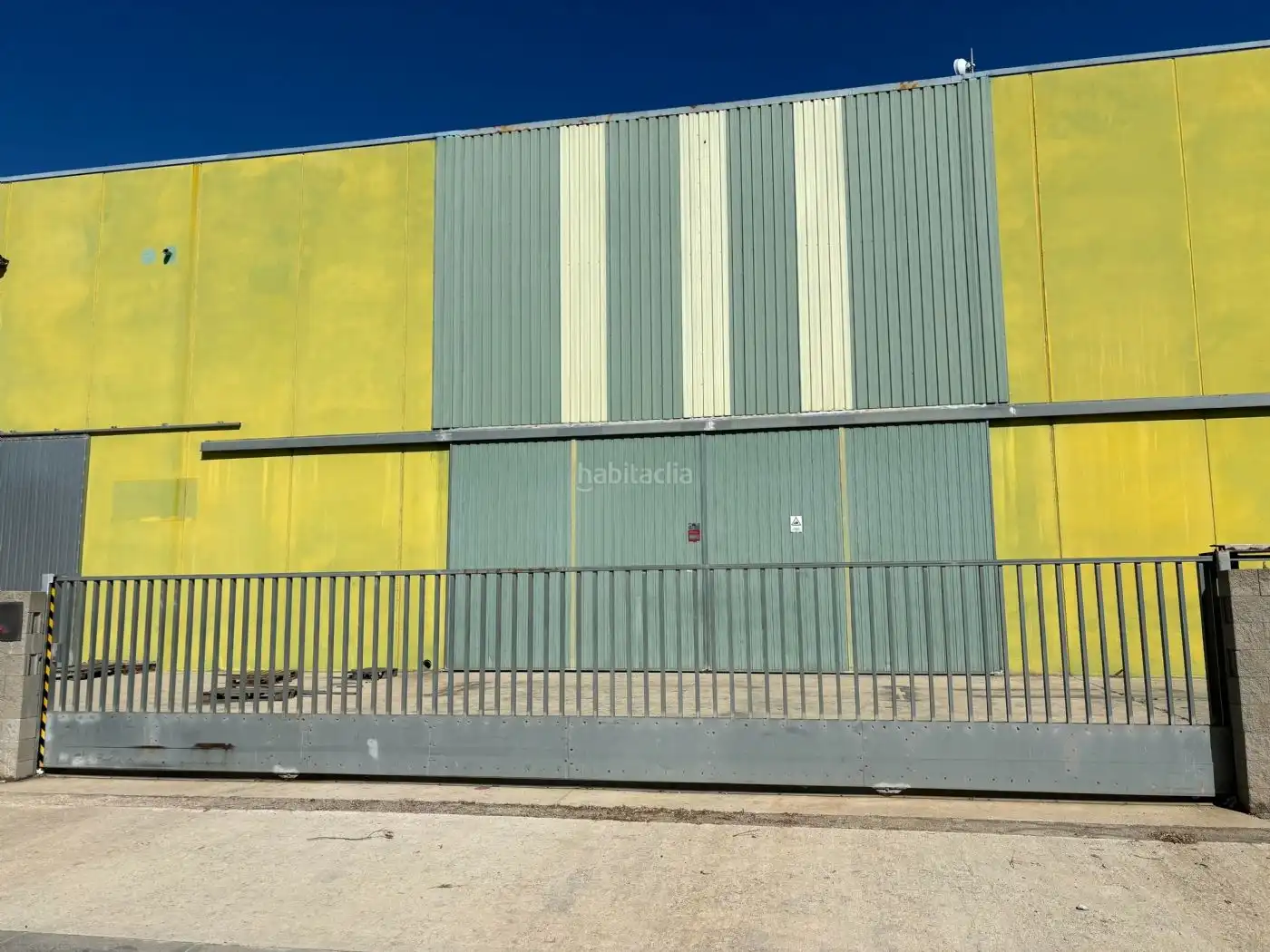 Nave industrial in vendita a Passeig Venta Nova 84, imagen 2