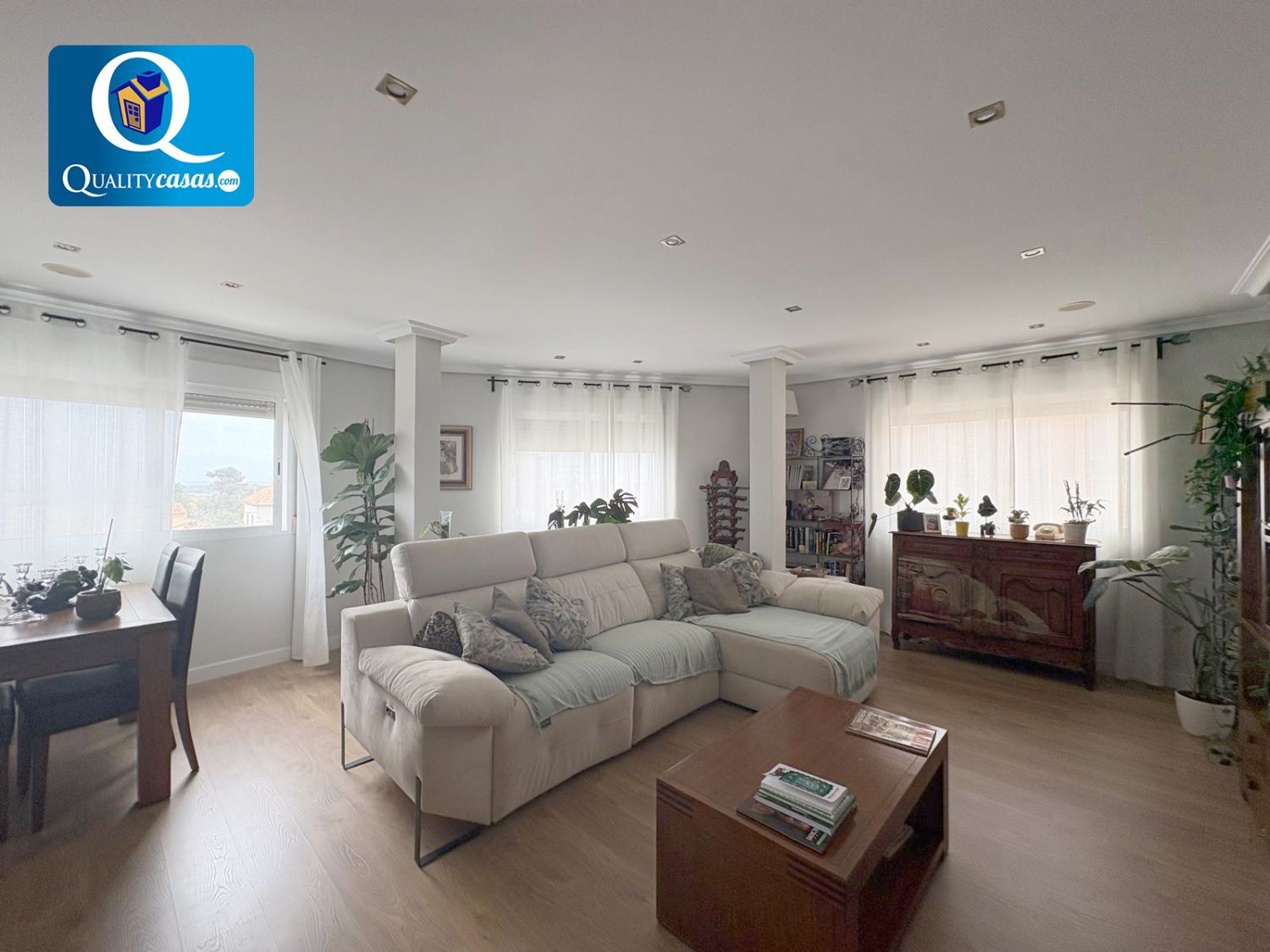 Sala d'estar de Pis en venda en Elche / Elx amb Terrassa