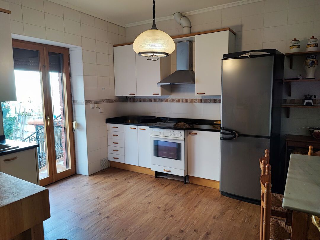 Kitchen of Houses for sale in Vitoria - Gasteiz  with Heating, Private garden and Furnished