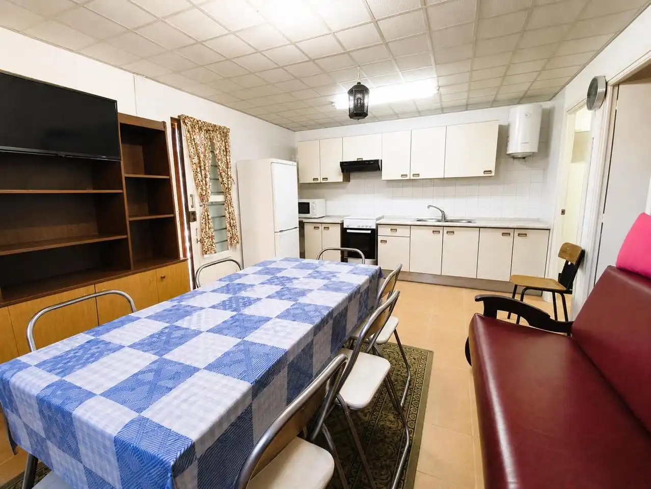 Küche von Haus oder Chalet zum Verkauf in Canyelles mit Heizung, Privatgarten und Terrasse