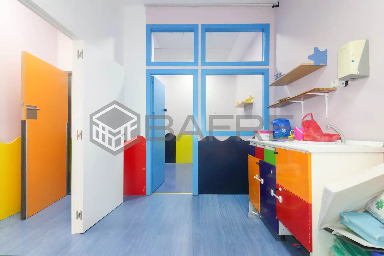 Local comercial en venda a Plaza las Escuelas, imagen 8